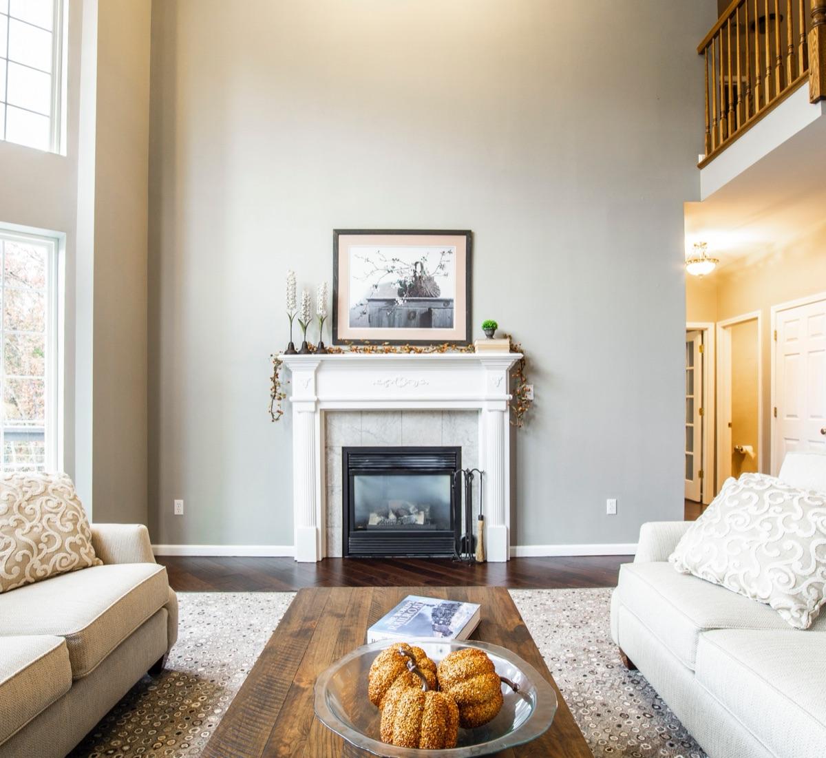 21 Estate Sale Tips for Buyers
